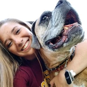 Meet your Posher, Whitney